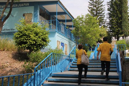 Continúan pasantes de Enfermería en unidades de salud de la Mixteca de Oaxaca
