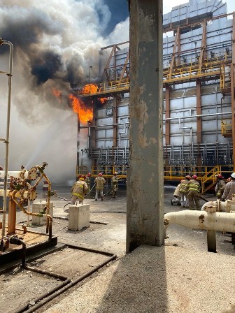 Fallece trabajador de Pemex que perdió equilibrio por el sismo y cayó de una estructura alta