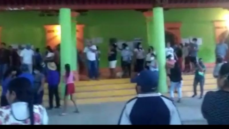TOMAN PALACIO DE SAN MIGUEL CHIMALAPA, EXIGEN CUENTAS AL MUNÍCIPE FRANCISCO SÁNCHEZ