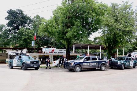 Refuerzan filtros de control provisional en límites de los estados de Oaxaca y Veracruz