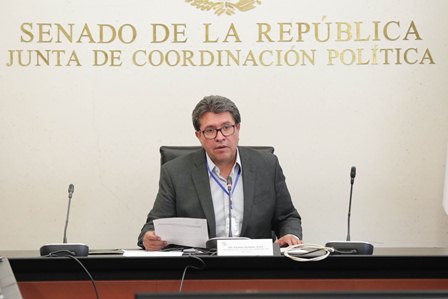 Pide senador actuar con profunda tolerancia ante expresiones de inconformidad de la oposición