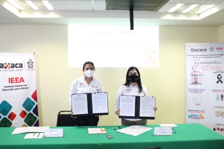 Firman IOAM e IEEA convenio en favor de la comunidad migrante y familias oaxaqueñas