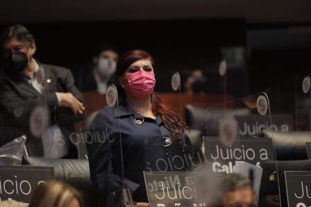 Proponen cárcel para funcionarios públicos corruptos