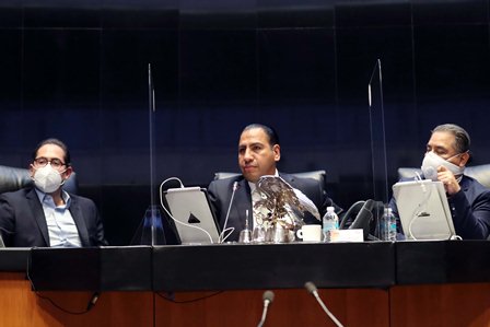 Cuestionan senadores a Juan Antonio Ferrer sobre estado de servicios que ofrece el Insabi