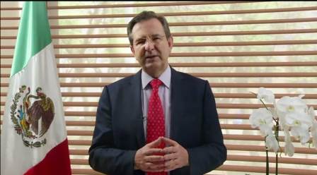Voto de confianza a Moctezuma Barragán como embajador de México en EU