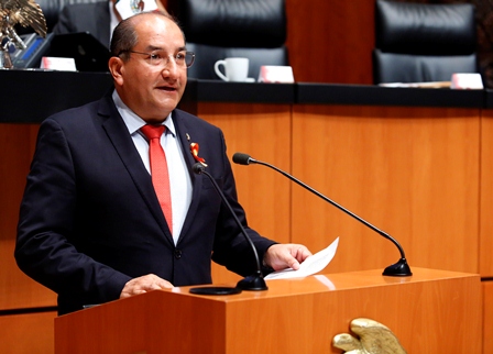 Miguel Ángel Lucero Olivas
