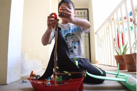 Recomiendan mantener activos a niñas, niños y adolescentes a través del juego