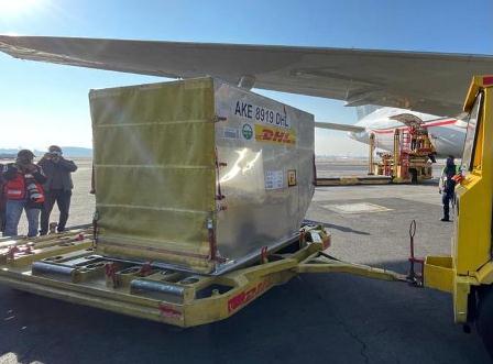 Llegan a México dos cargamentos más de vacunas contra virus SARS-CoV-2; suman 53 mil 625 dosis