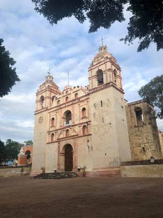 Vinculan a proceso a probable defraudador de autoridades municipales en Oaxaca