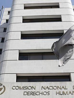 Emite CNDH Recomendación al IMSS por negar atención médica a una mujer durante labor de parto