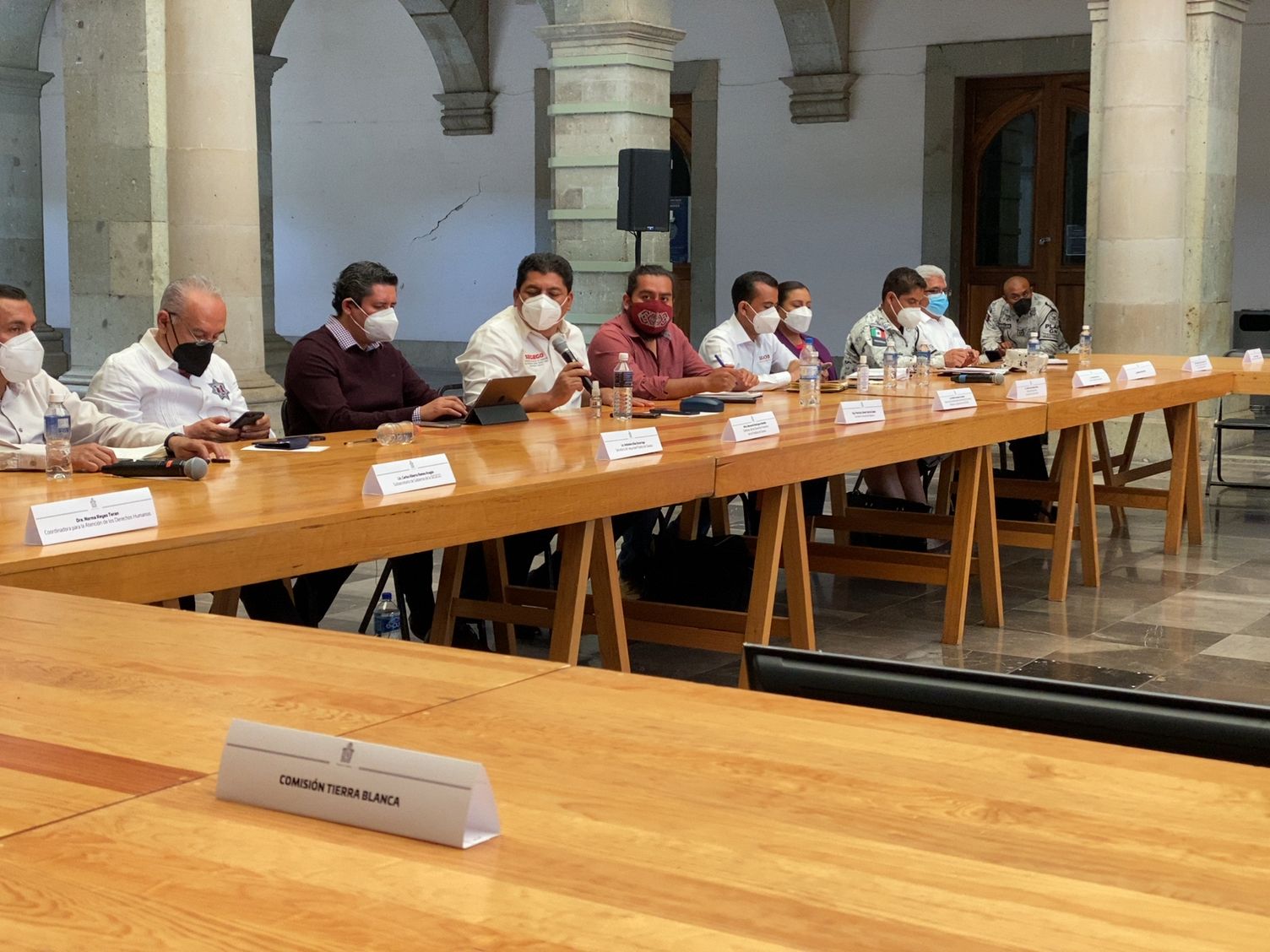 Ofrecen Gobierno de Oaxaca y Federación retorno seguro a pobladores de la zona Triqui