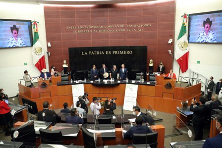 Reconoce Senado trayectoria musical de Eliseo Robles y Lalo Mora