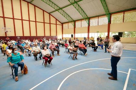 Refuerzan en Chiapas vacunación contra Covid-19 en 71 sedes para mayores de 18 y 30 años