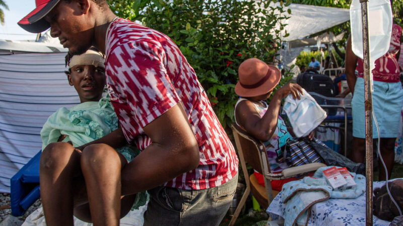 La agencia para la salud en América pide a la comunidad internacional ayuda para Haití