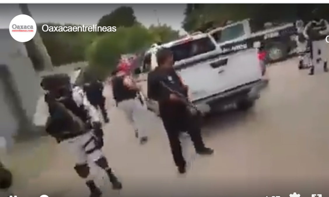 ZIPIZAPE ENTRE POLICÍAS, AGENTES DE INVESTIGACIÓN Y DE LA GUARDIA NACIONAL CON INDÍGENAS IKOOTS EN SAN FRANCISCO DEL MAR OAXACA.