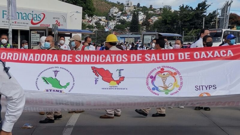 LA CRISIS DE 5 MIL DESPEDIDOS DE SALUD EN OAXACA LA ABORDA EL PRESIDENTE ANDRÉS MANUEL LÓPEZ OBRADOR CON DIRIGENCIAS SINDICALES, OFRECE CONTRATACIÓN VÍA IMSS E INSABI; ELLO NO RESUELVE EL CONFLICTO: CARMEN NORIEGA -Video-