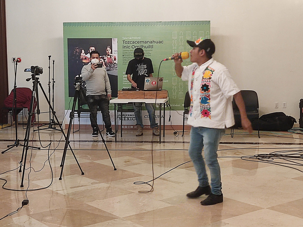 Rapean en mazateco para transmitir a todo México el orgullo por sus raíces