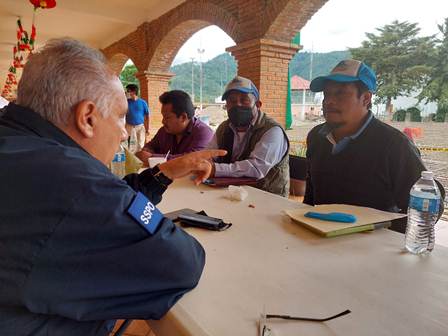 Convoca a autoridades municipales sumar esfuerzos para garantizar la paz entre pueblos de la Mixteca