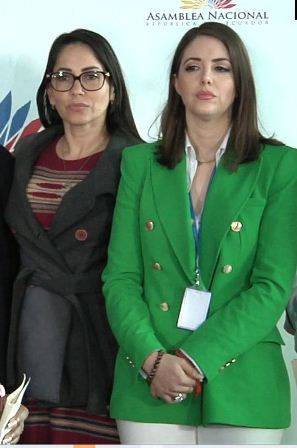 Luisa González y Monica Palacios