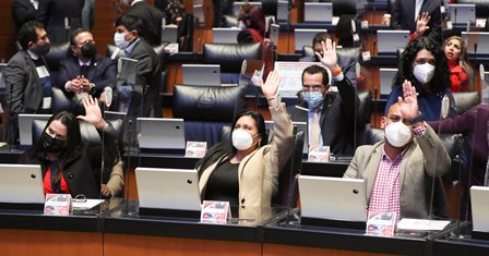 Aprueba Senado, en lo general, reformas para revertir impacto ambiental por residuos plásticos