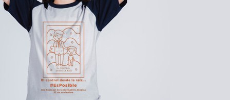 Crean diseñadoras textiles de Oaxaca colección de playeras de algodón para sensibilizar sobre la dermatitis atópica