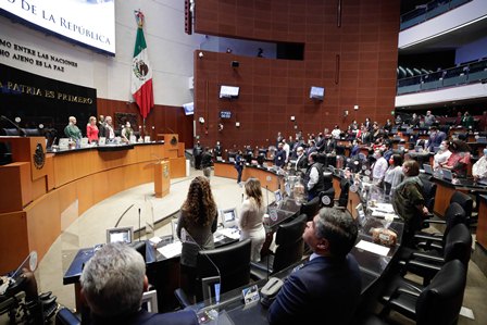 Avala Senado reforma que asegura traductores a víctimas indígenas que no hablan español