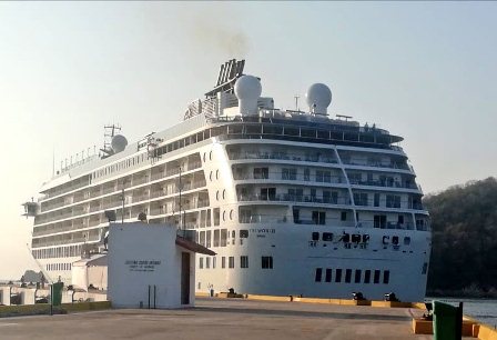 Realizan acciones de vigilancia sanitaria, tras arribo de cruceros a Bahías de Huatulco