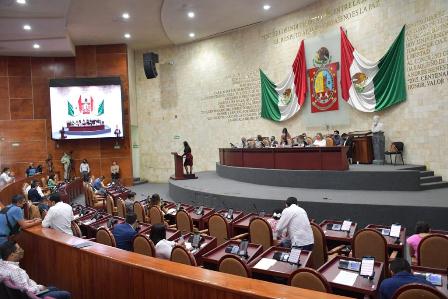 Proponen en Parlamento modificar Ley para reemplazo de concejales municipales