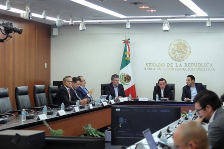 Analizan seguridad en estadios