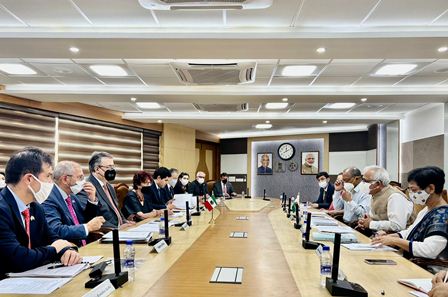 México e India estrechan lazos y acuerdan cooperar en comercio, salud e innovación