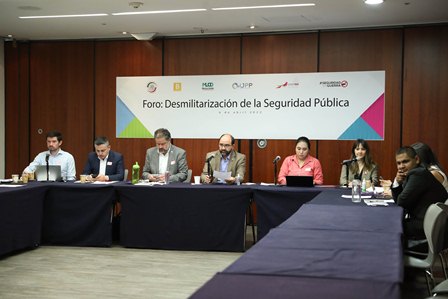 “Desmilitarización de la Seguridad Pública”