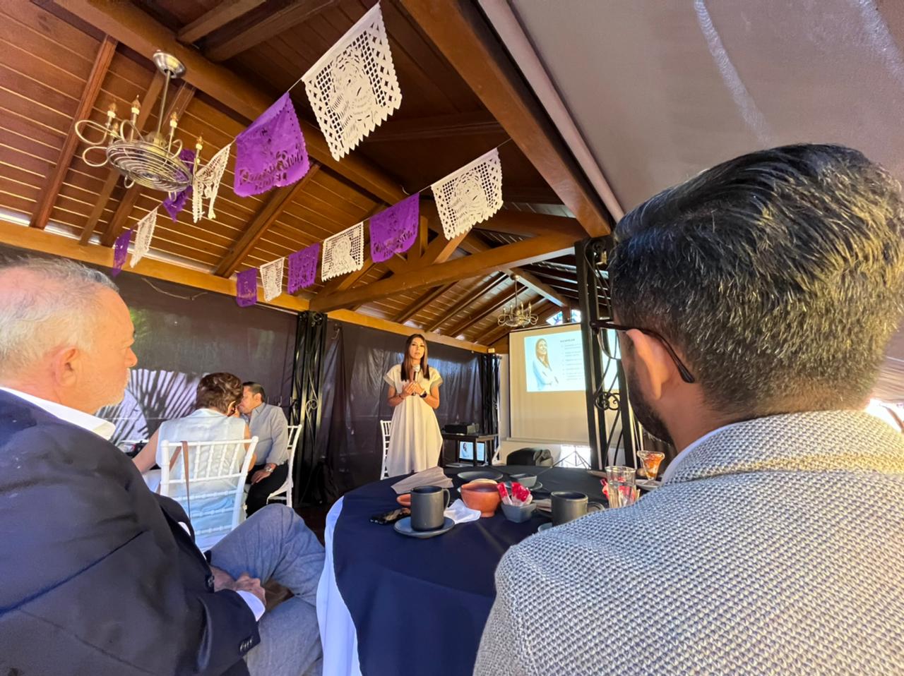 Oaxaca sigue en el pasado por gobiernos que no han visto a empresarios como aliados: Ale Morlan