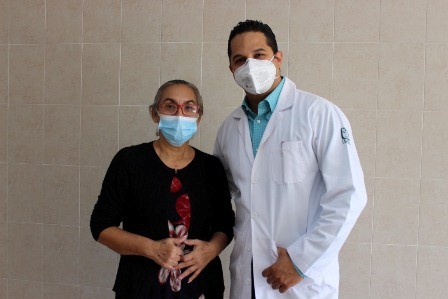 Realizan ascenso gástrico a paciente que padecía reflujo y problemas para deglutir