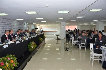 Concentra IMSS operación estratégica en cinco programas prioritarios para fortalecer atención en salud