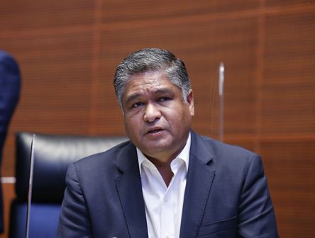 Víctor Fuentes Solís