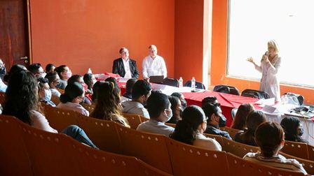 Enfermeras y enfermeros