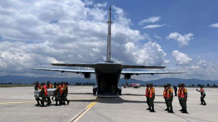 Arriba a México tercer vuelo militar con cuerpos de personas mexicanas fallecidas en San Antonio, Texas