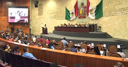 Cita a fiscal a comparecer