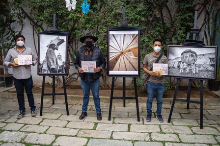 Premian a ganadores del concurso de fotografía “Instantes de Julio”