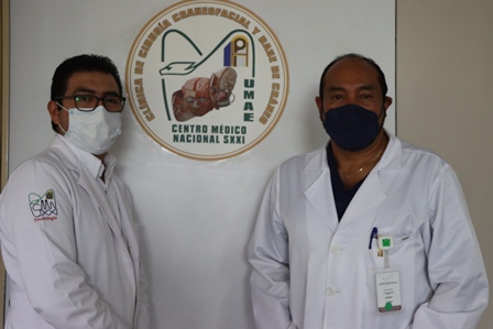 Actúan especialistas del IMSS con valor y heroísmo al continuar una cirugía compleja durante sismo de 7.7 grados