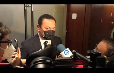 Entrevista del Coordinador del Grupo Parlamentario del Partido  Revolucionario Institucional en el Senado de la República, Miguel Ángel  Osorio Chong, con representantes de medios de comunicación.