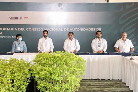 Sesiona en Oaxaca el Consejo Nacional de Autoridades de Educación Normal