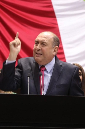 Rubén Moreira Valdez