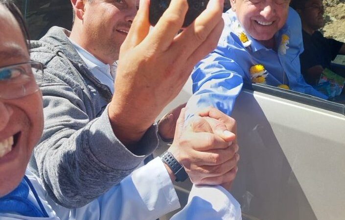 El presidente Andrés Manuel López Obrador recibe información de  graves irregularidad laborales de los trabajadores contratados para atender la pandemia de Covid-19 en el Hospital Regional de Alta Especialidad de Oaxaca Entrevista Video