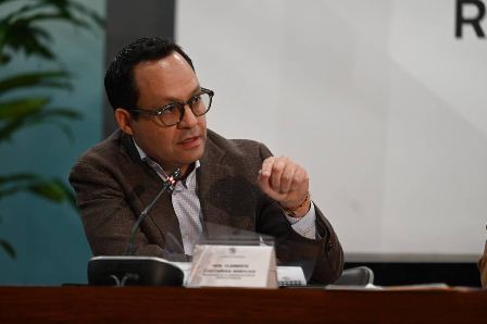 Insuficiente aumento salarial a las y los maestros; urge una política integral educativa: Castañeda