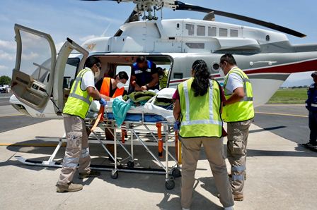 Realiza Gobierno de Oaxaca traslado aéreo número 50; apoyan a paciente con traumatismo craneoencefálico severo