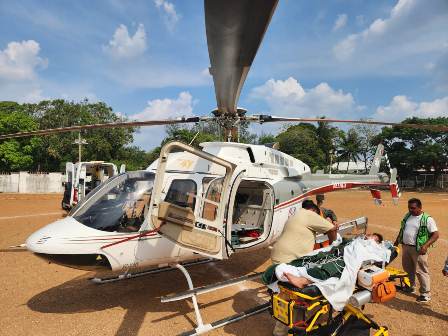 Realizan traslado aéreo de joven