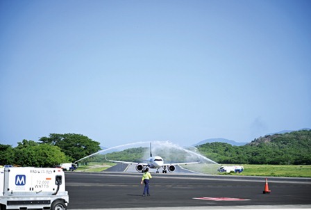 Inauguran vuelo
