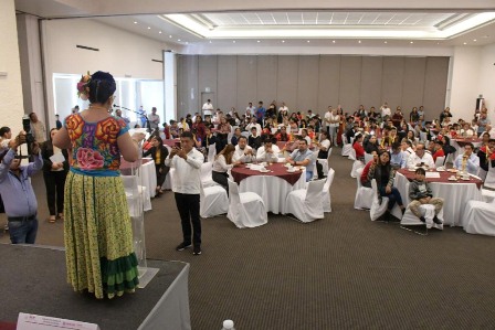 Entregan premios a ganadores de la Olimpiada del Conocimiento Infantil 2023