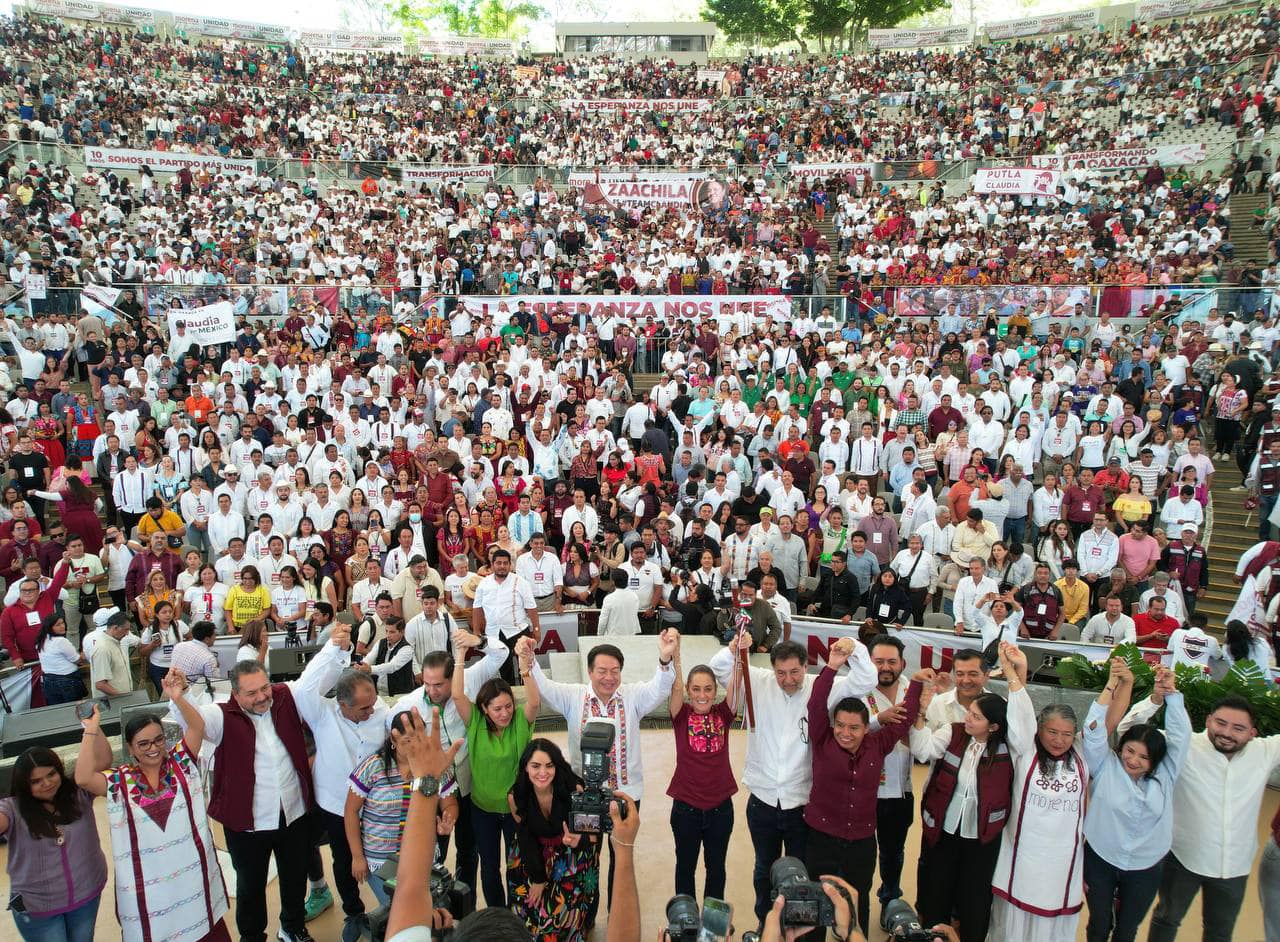 Por el “Plan C”, Claudia Sheinbaum abre puertas a conversos, ante airadas protestas en Oaxaca
